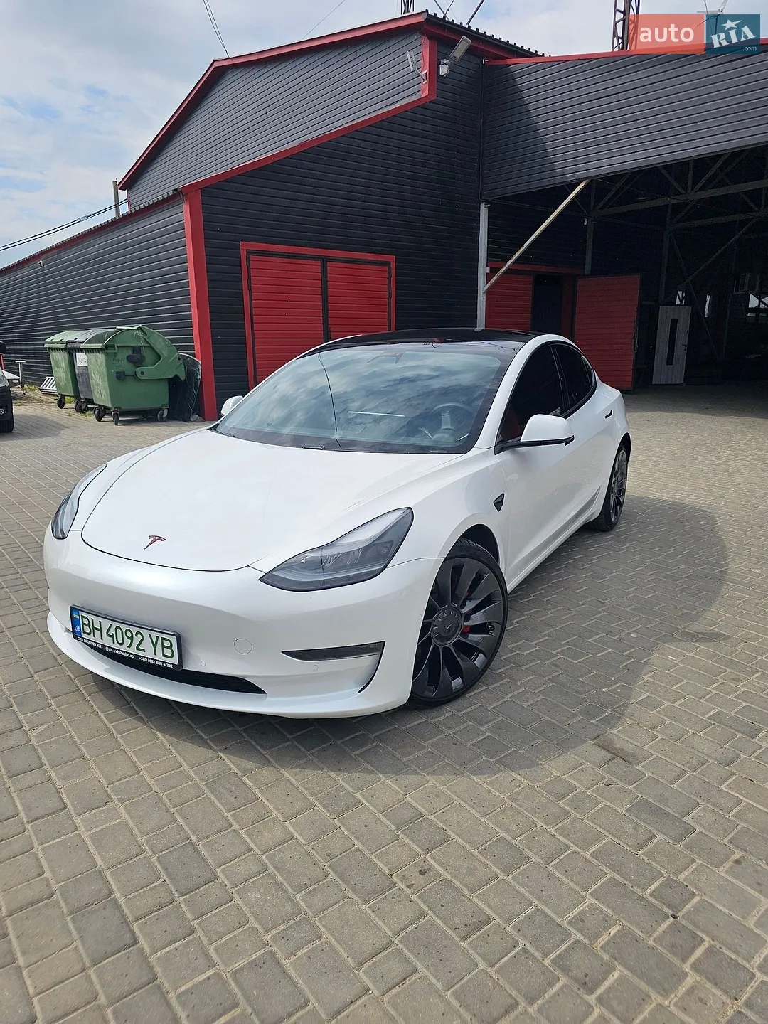 Tesla Model 3, 2021