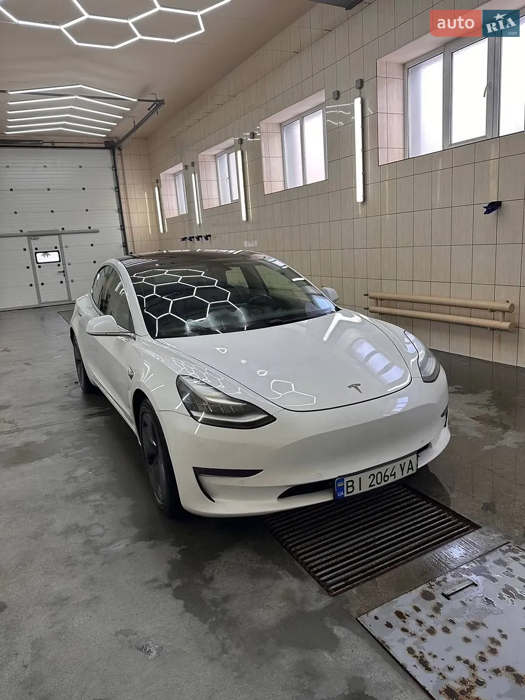 Tesla Model 3, 2018