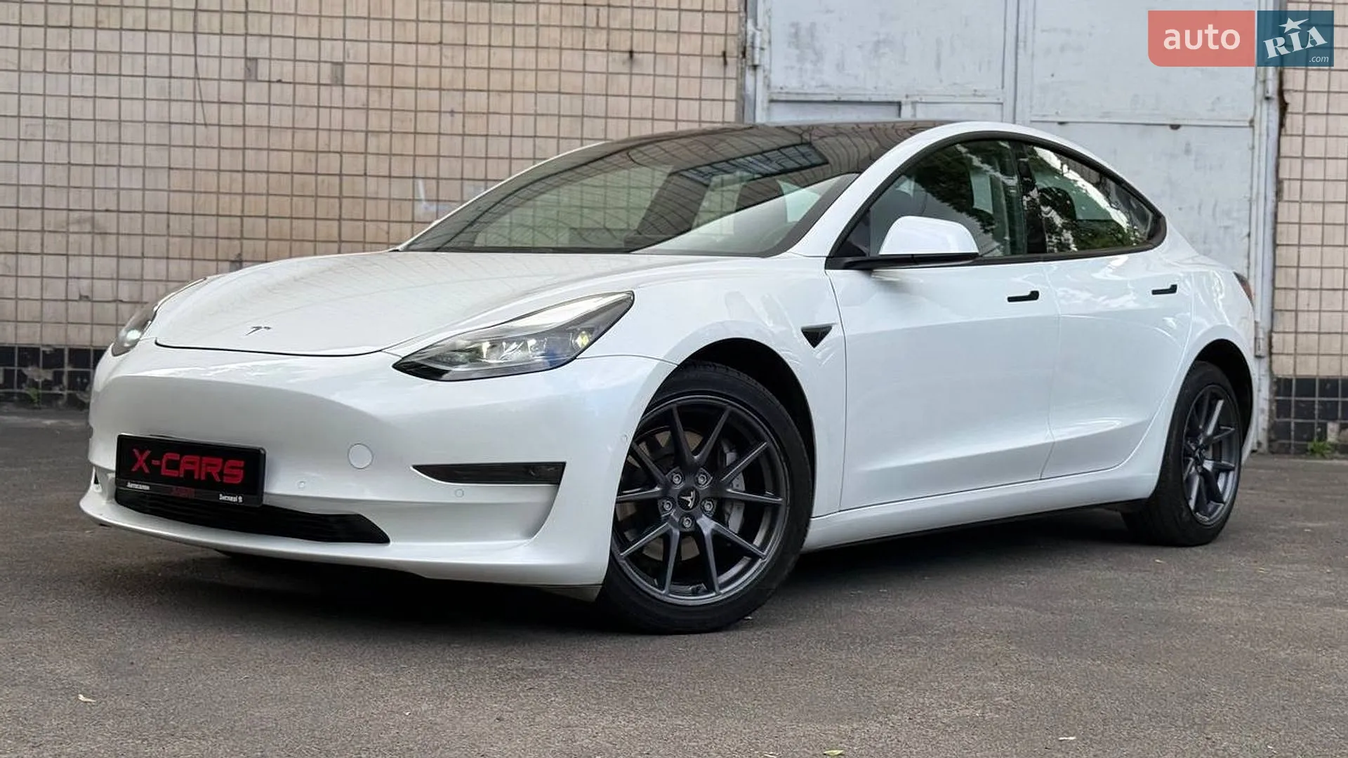 Tesla Model 3, 2021
