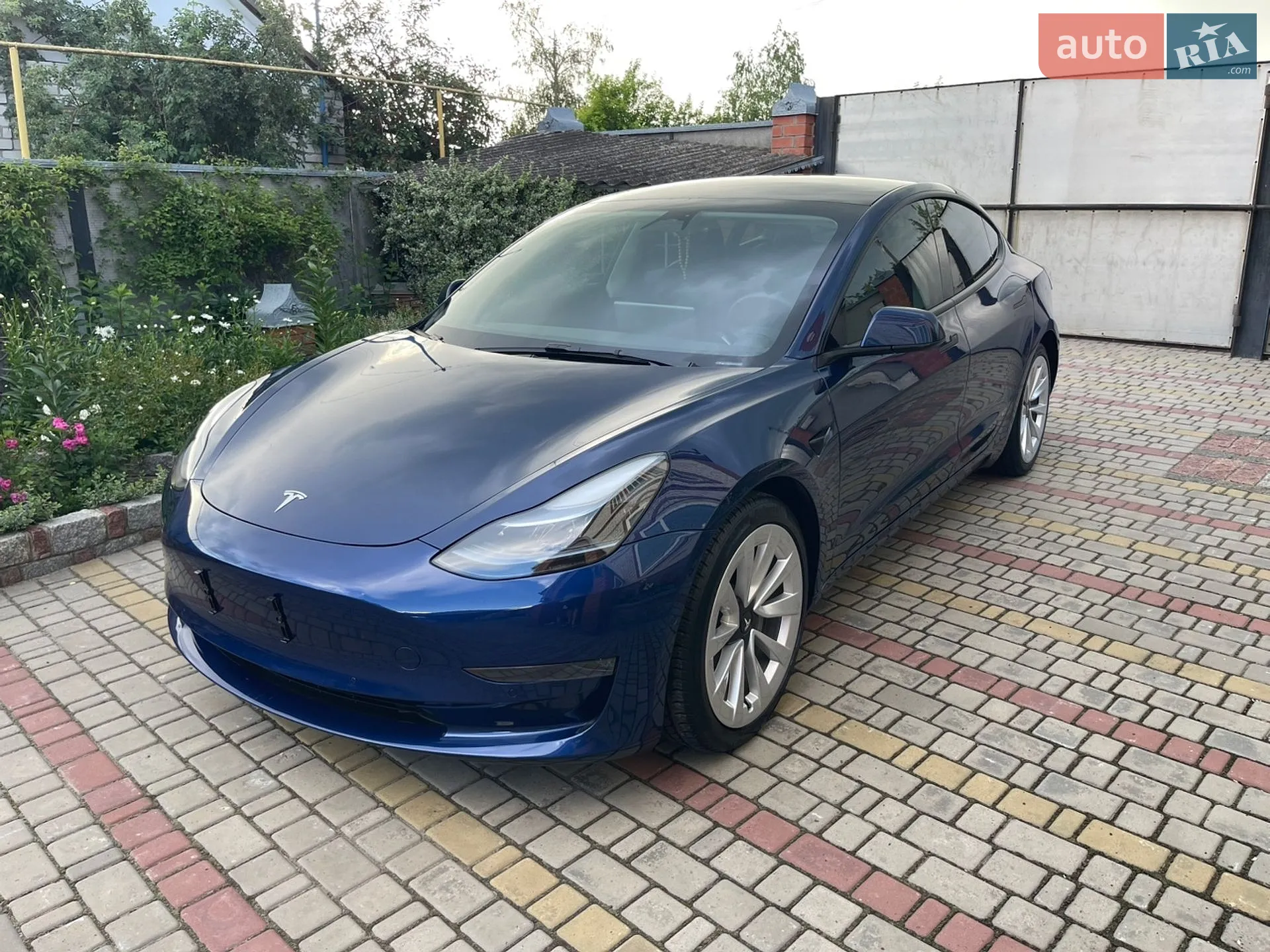 Tesla Model 3, 2022