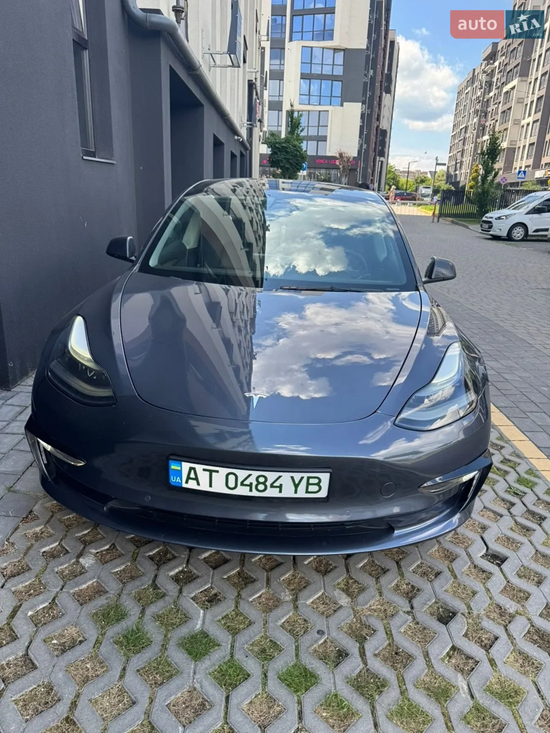 Tesla Model 3, 2022