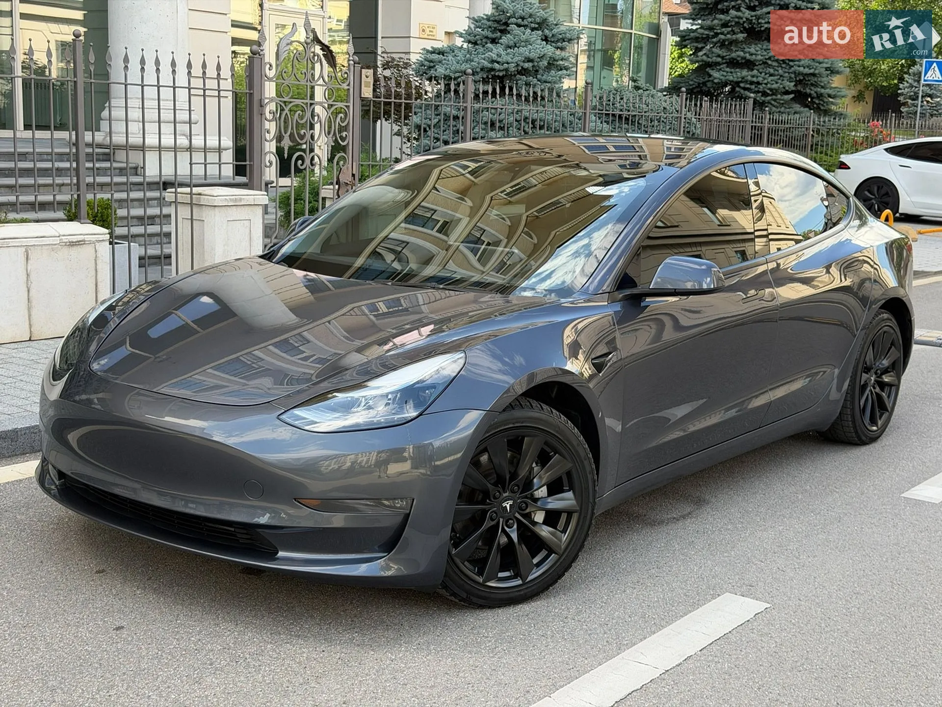 Tesla Model 3, 2023