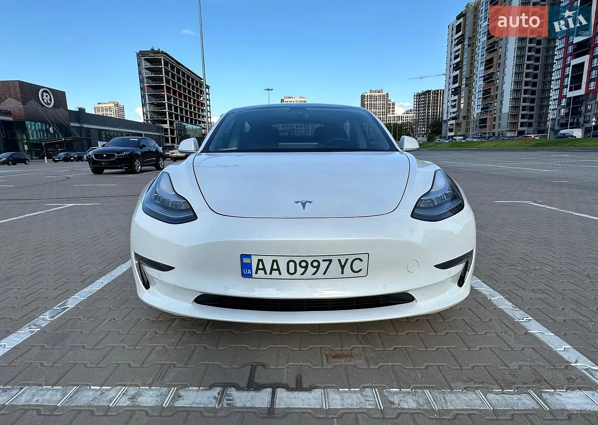 Tesla Model 3, 2020