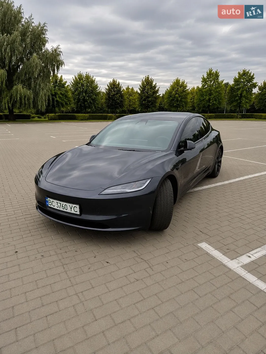 Tesla Model 3, 2024