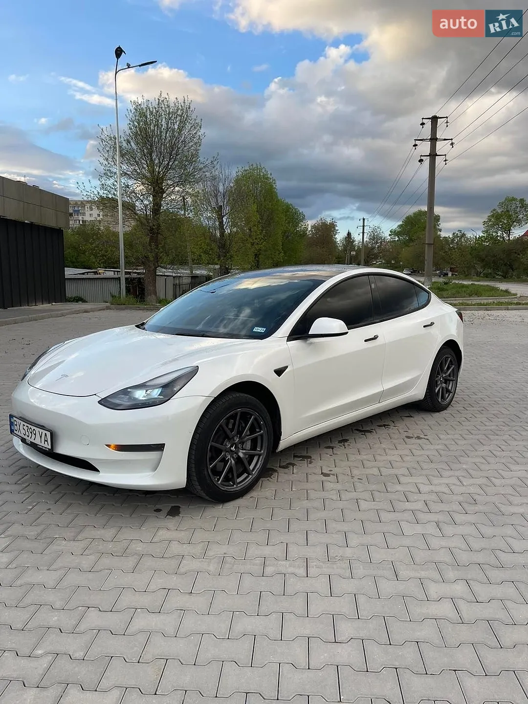 Tesla Model 3 2021 — 1