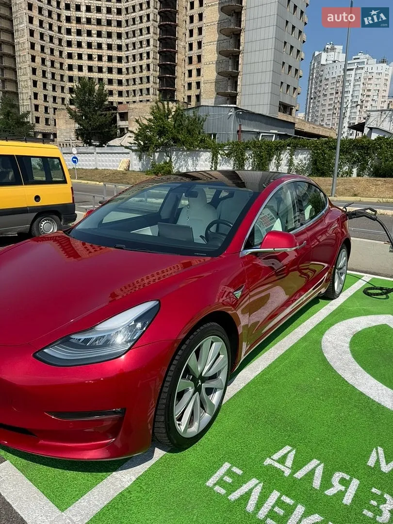 Tesla Model 3, 2018