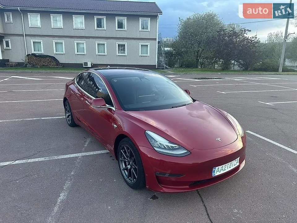 Tesla Model 3, 2018