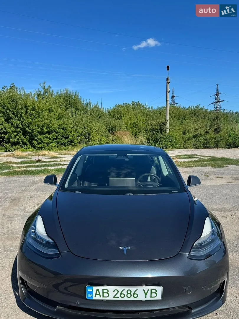 Tesla Model 3, 2019