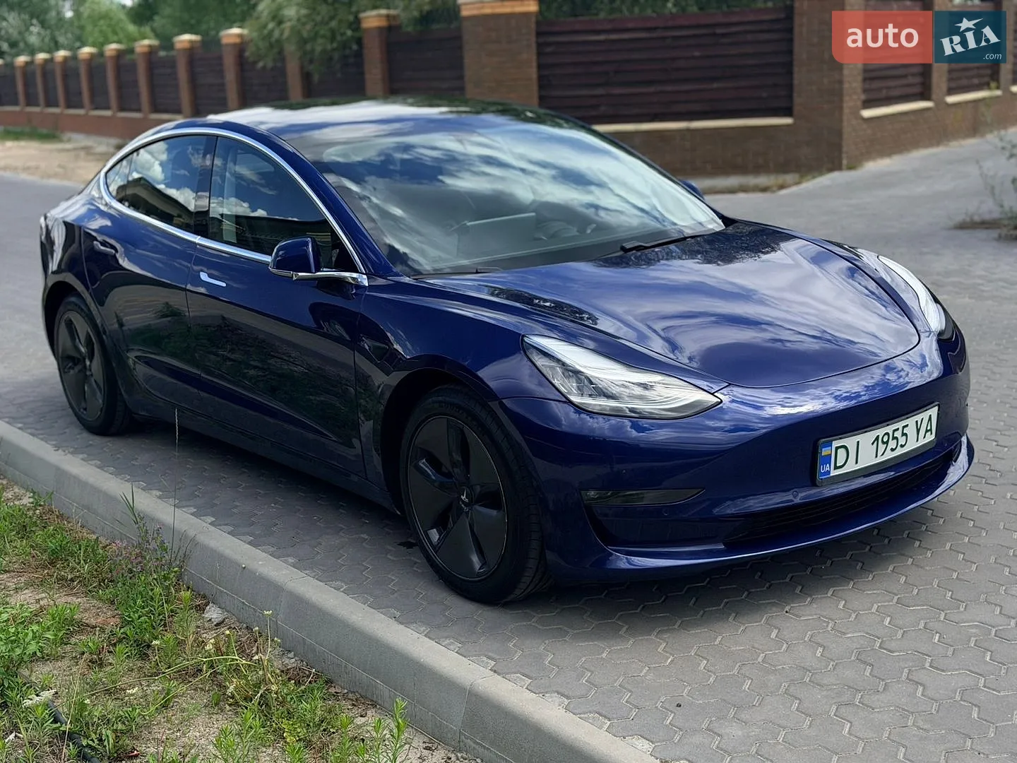 Tesla Model 3, 2019