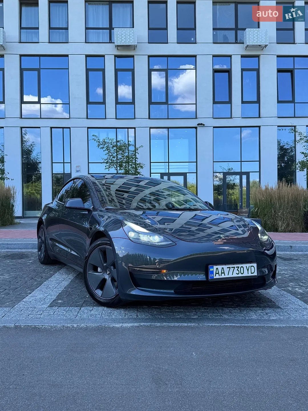 Tesla Model 3, 2022