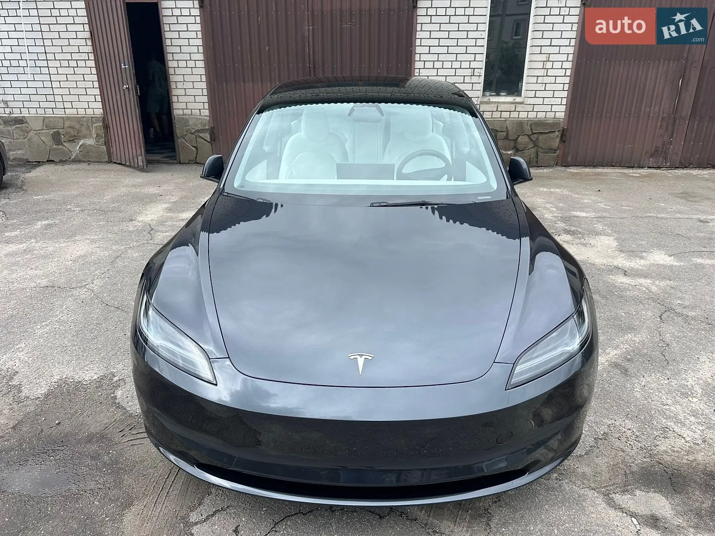 Tesla Model 3, 2025