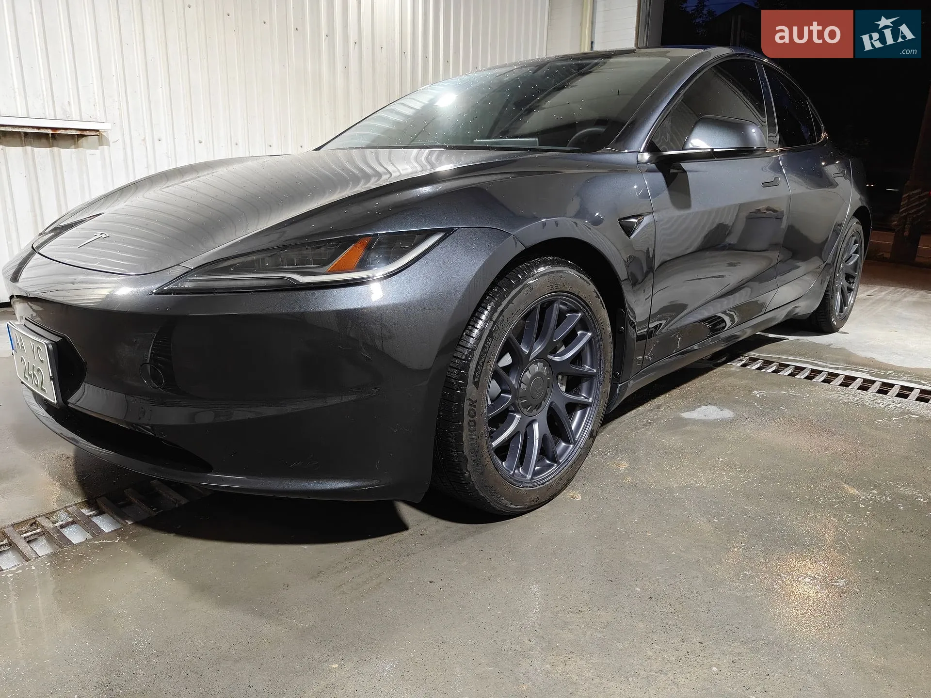 Tesla Model 3, 2024