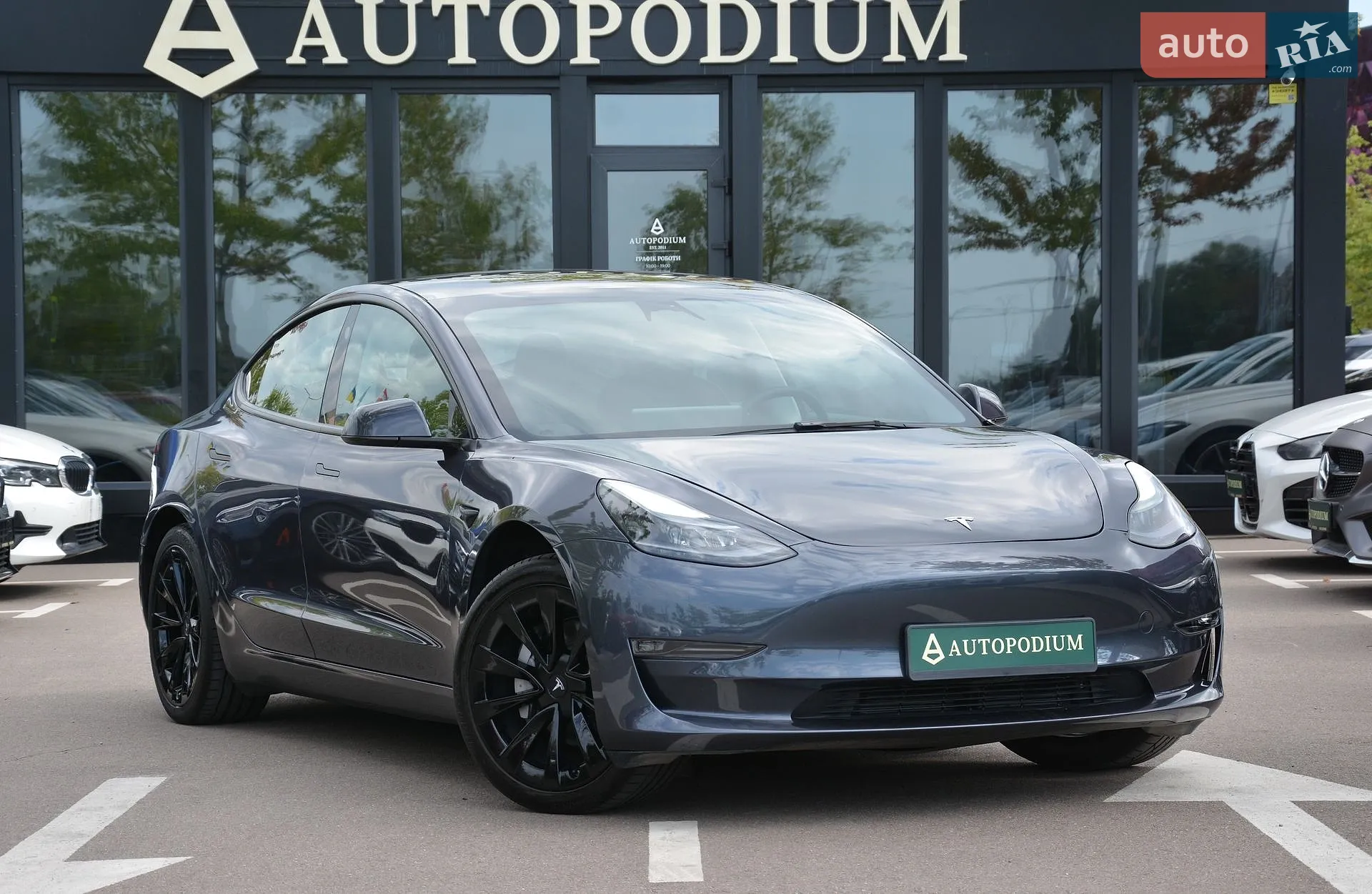 Tesla Model 3, 2023