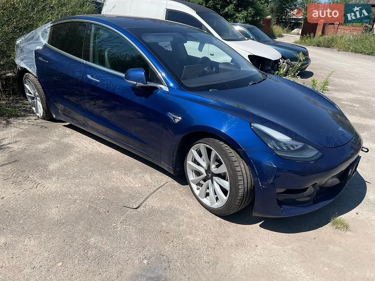 Tesla Model 3, 2018
