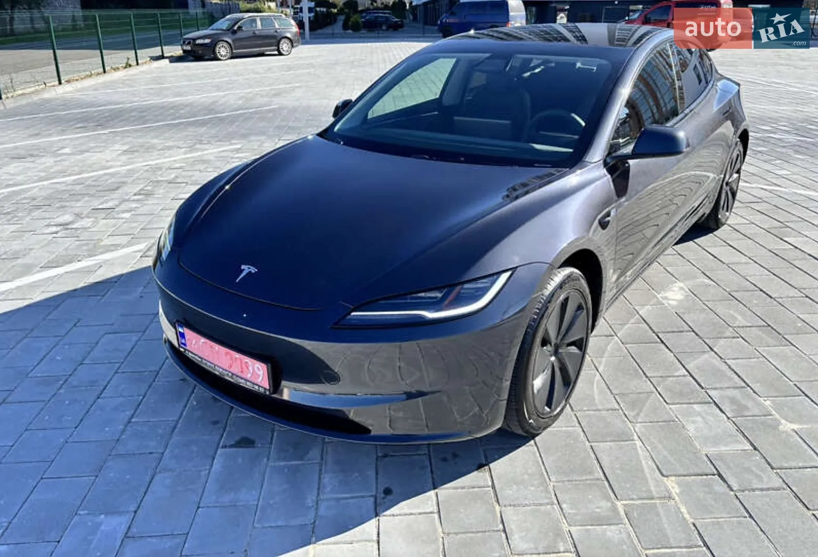 Tesla Model 3, 2024