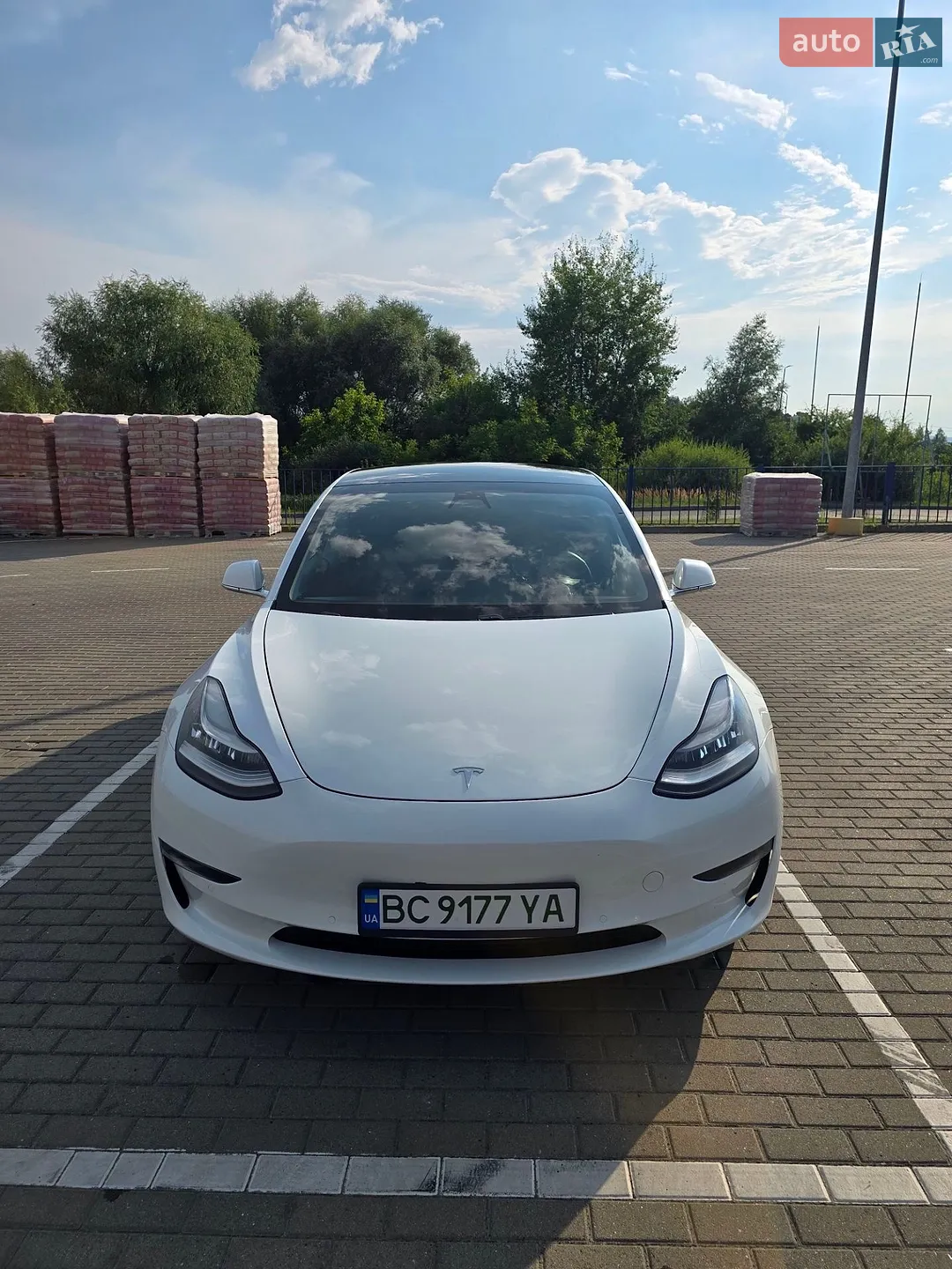 Tesla Model 3, 2020