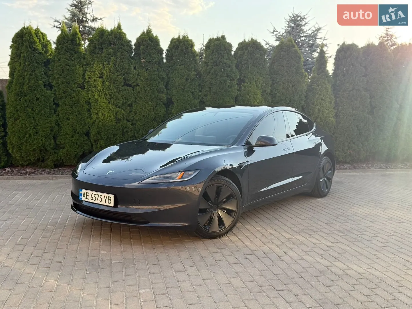 Tesla Model 3, 2024