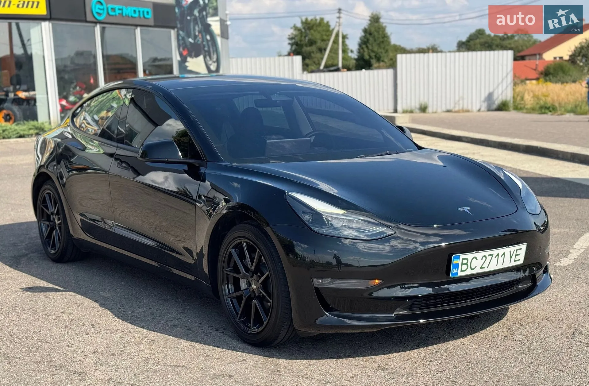 Tesla Model 3, 2023