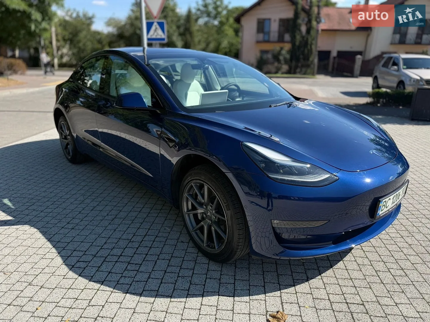Tesla Model 3, 2022
