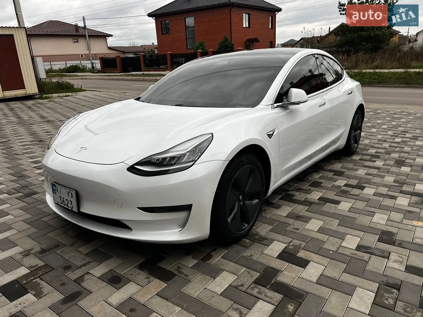 Tesla Model 3, 2019
