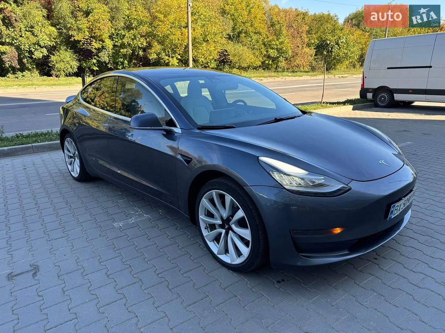 Tesla Model 3, 2020