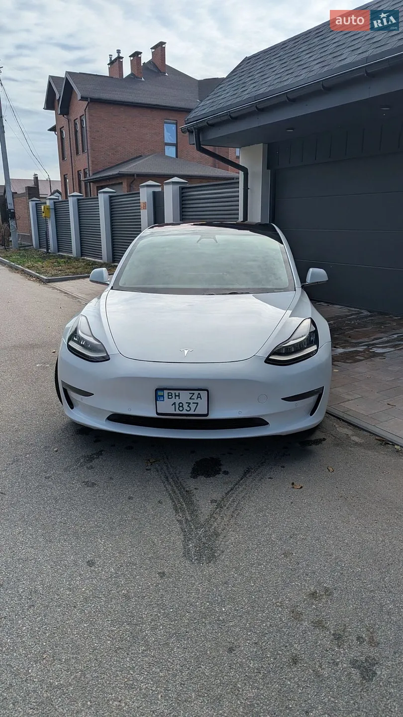 Tesla Model 3, 2018