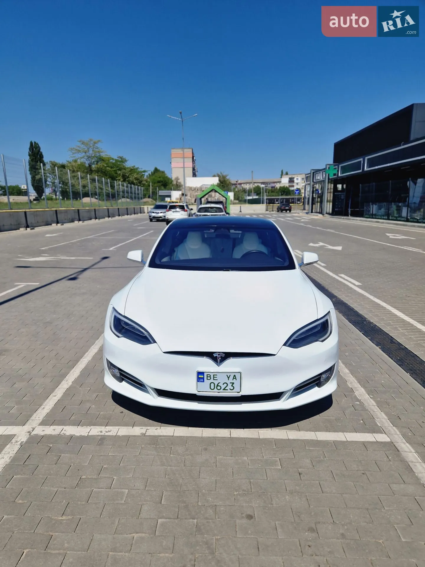 Tesla Model S, 2019