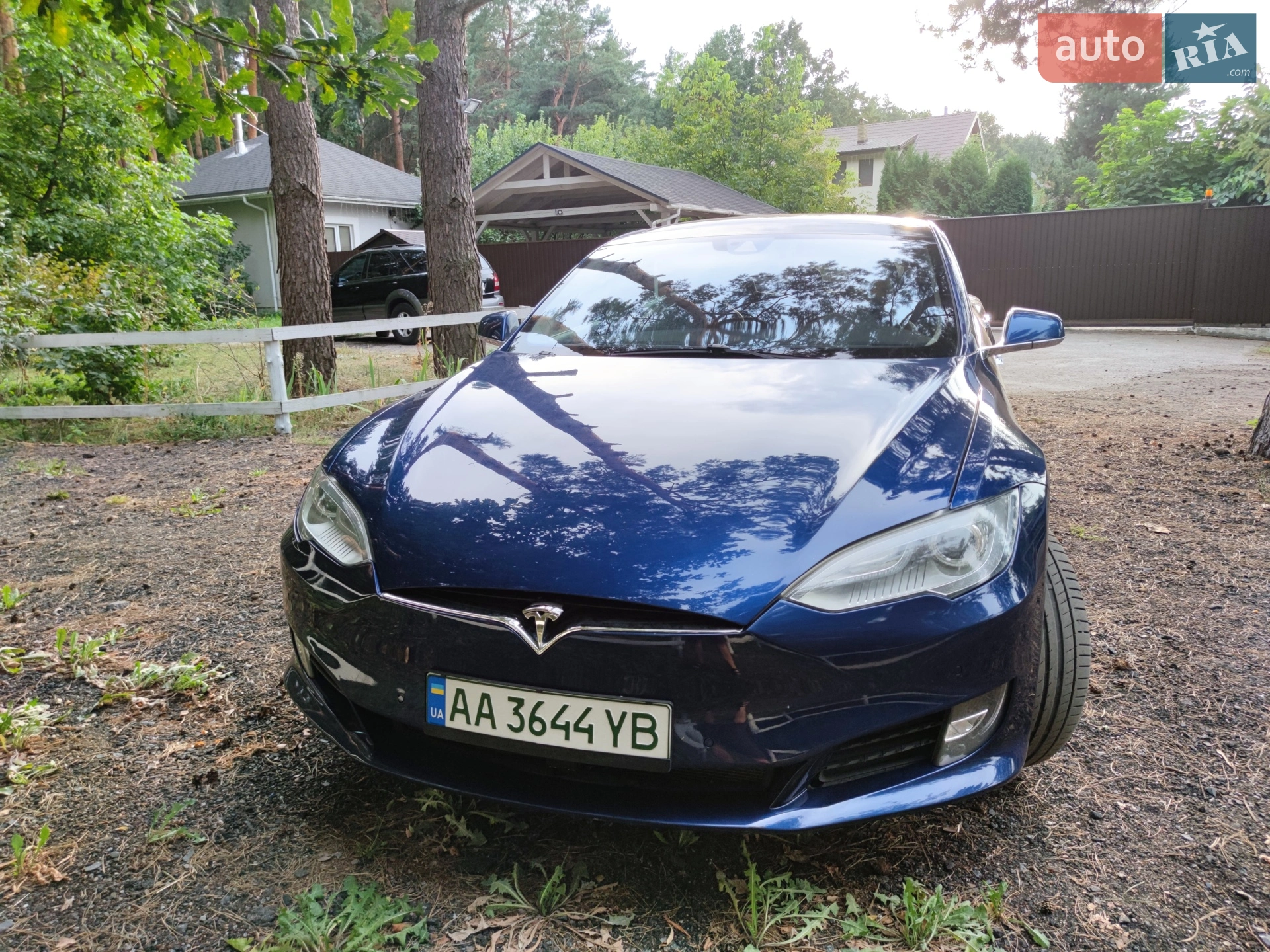 Tesla Model S, 2015