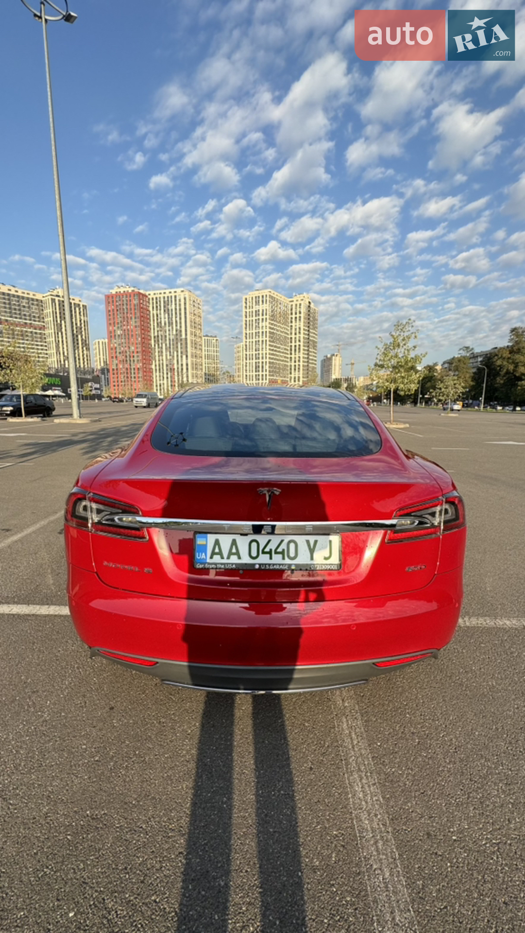 Tesla Model S, 2015