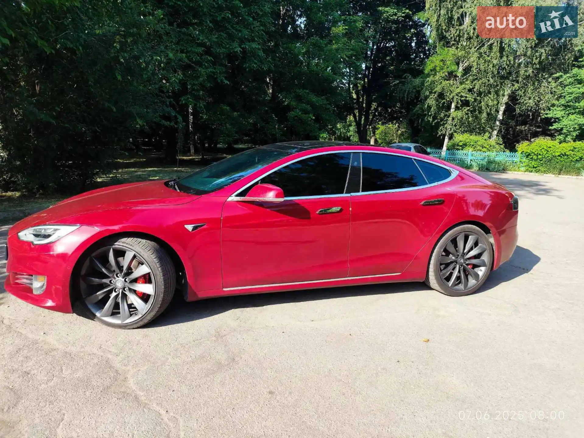 Tesla Model S, 2017