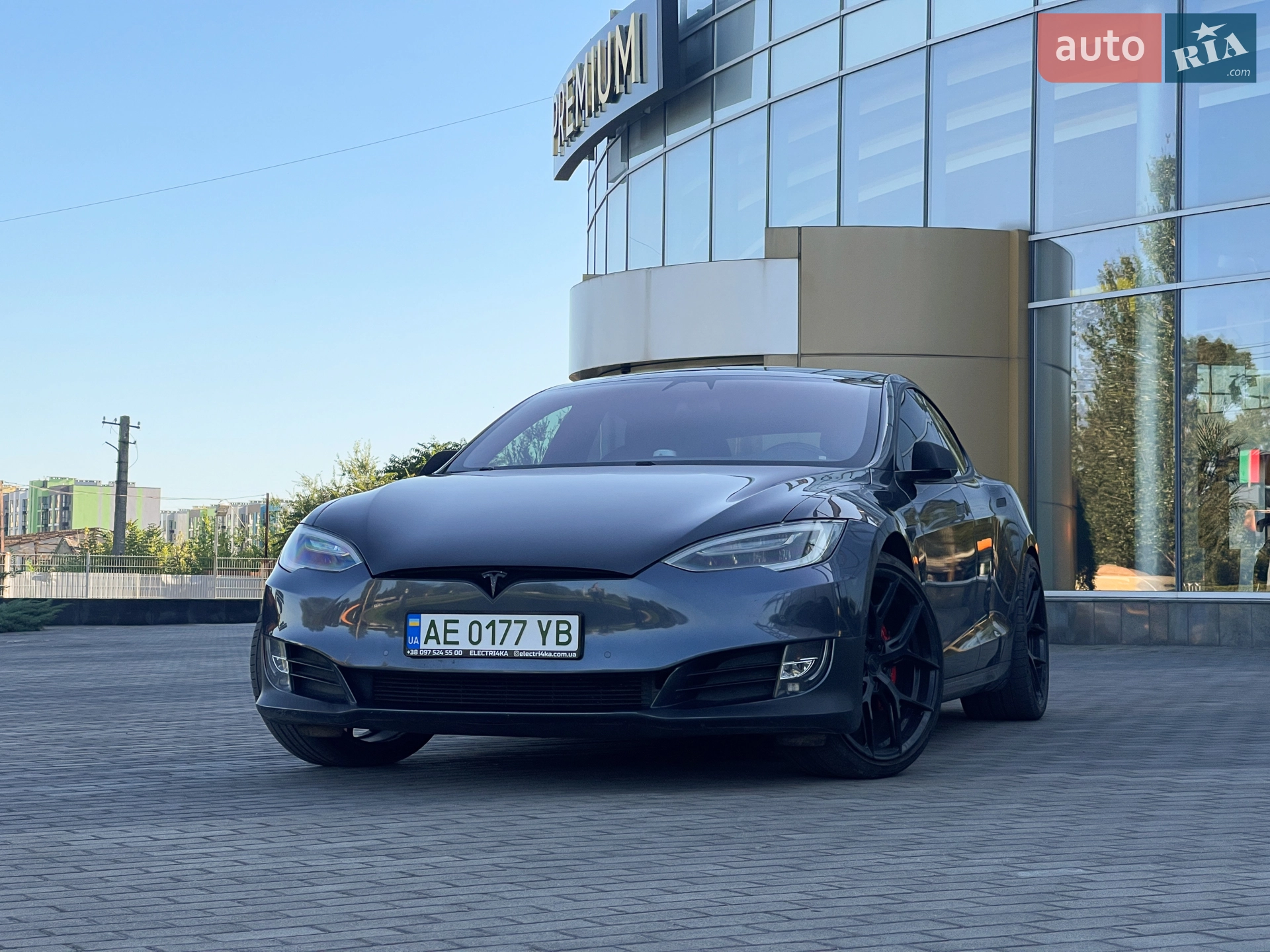 Tesla Model S, 2019
