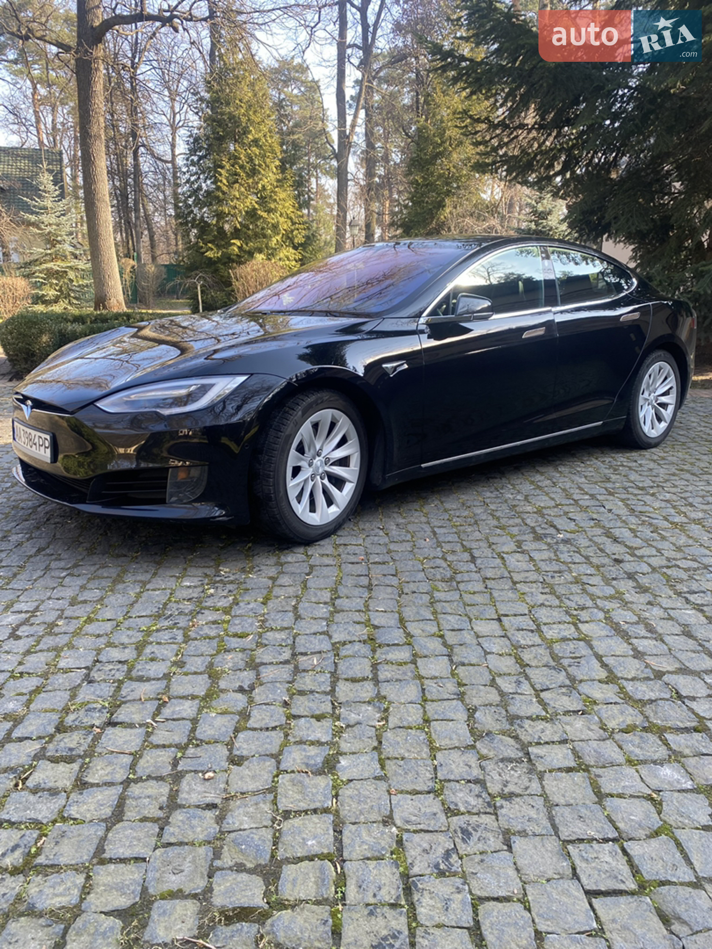 Tesla Model S, 2017
