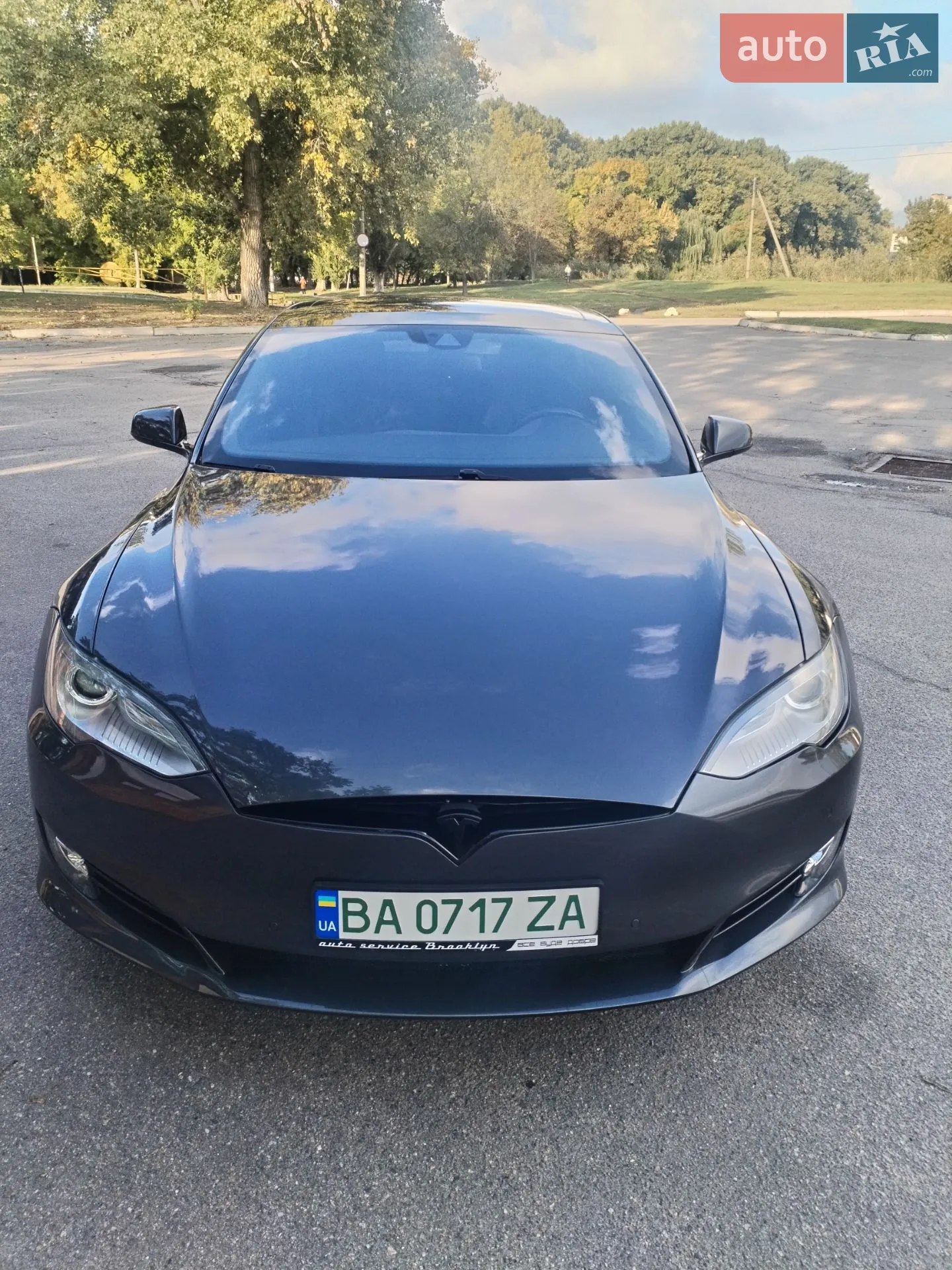 Tesla Model S, 2016