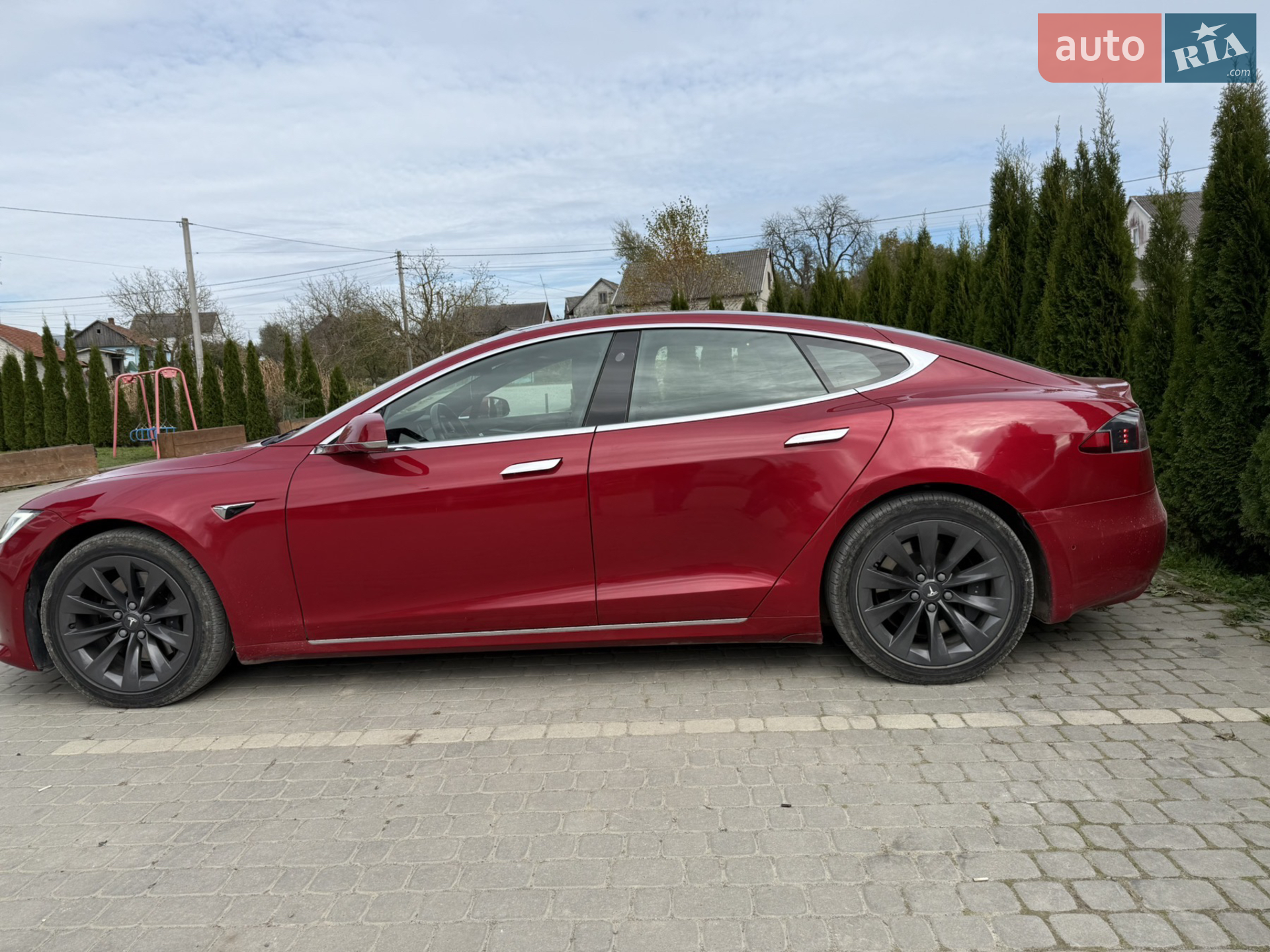 Tesla Model S, 2018