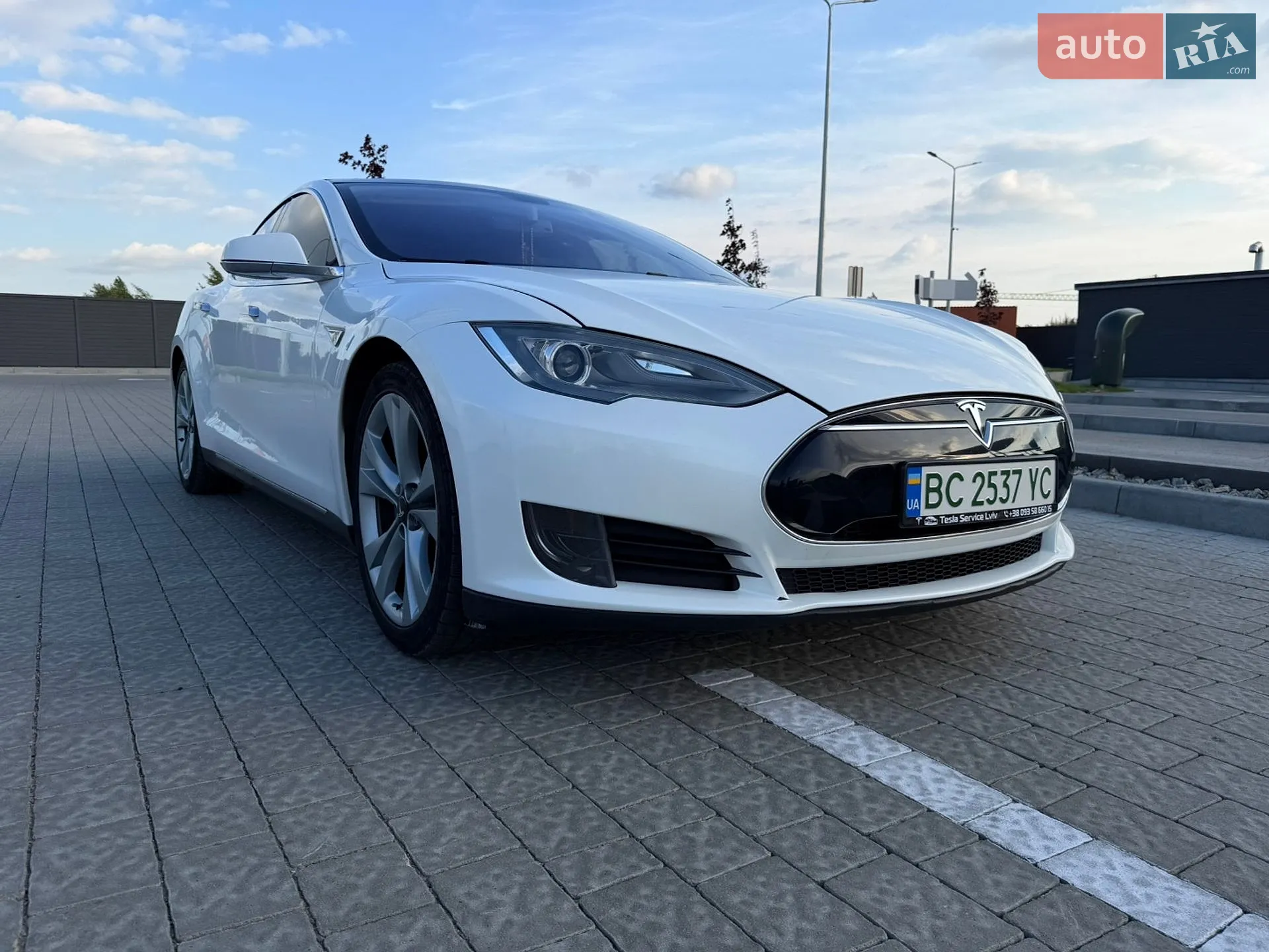 Tesla Model S 2013 — 1