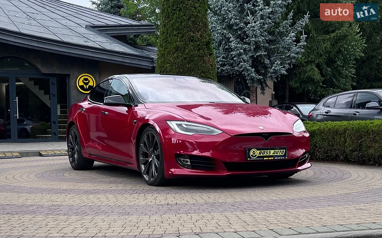 Tesla Model S, 2019