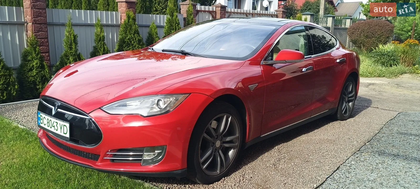 Tesla Model S, 2013