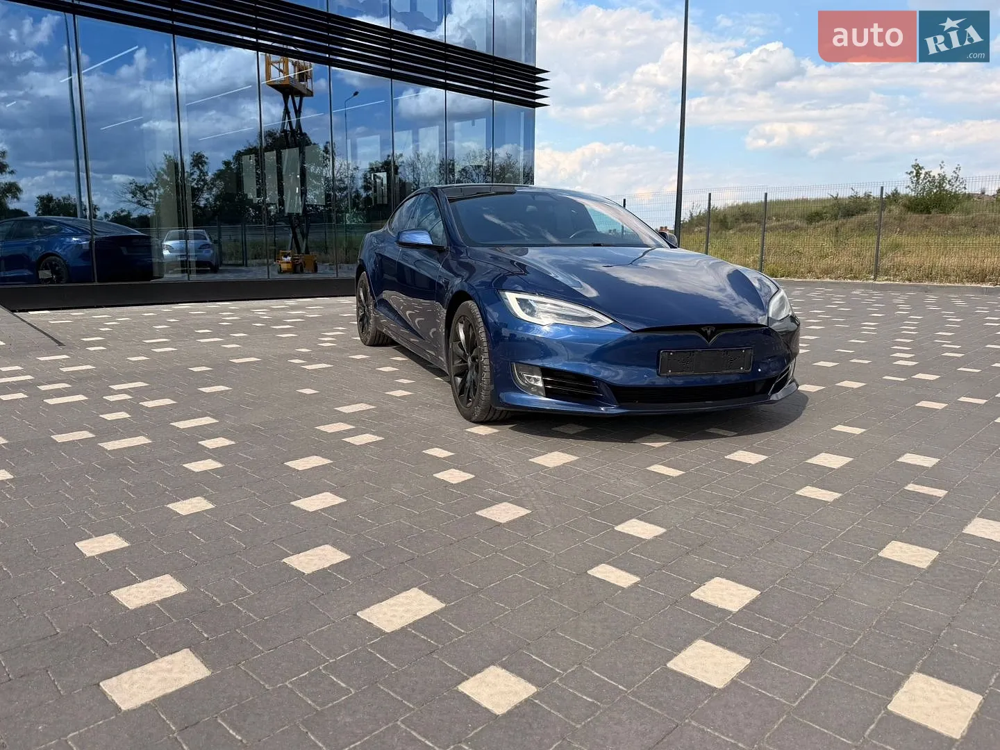 Tesla Model S, 2017