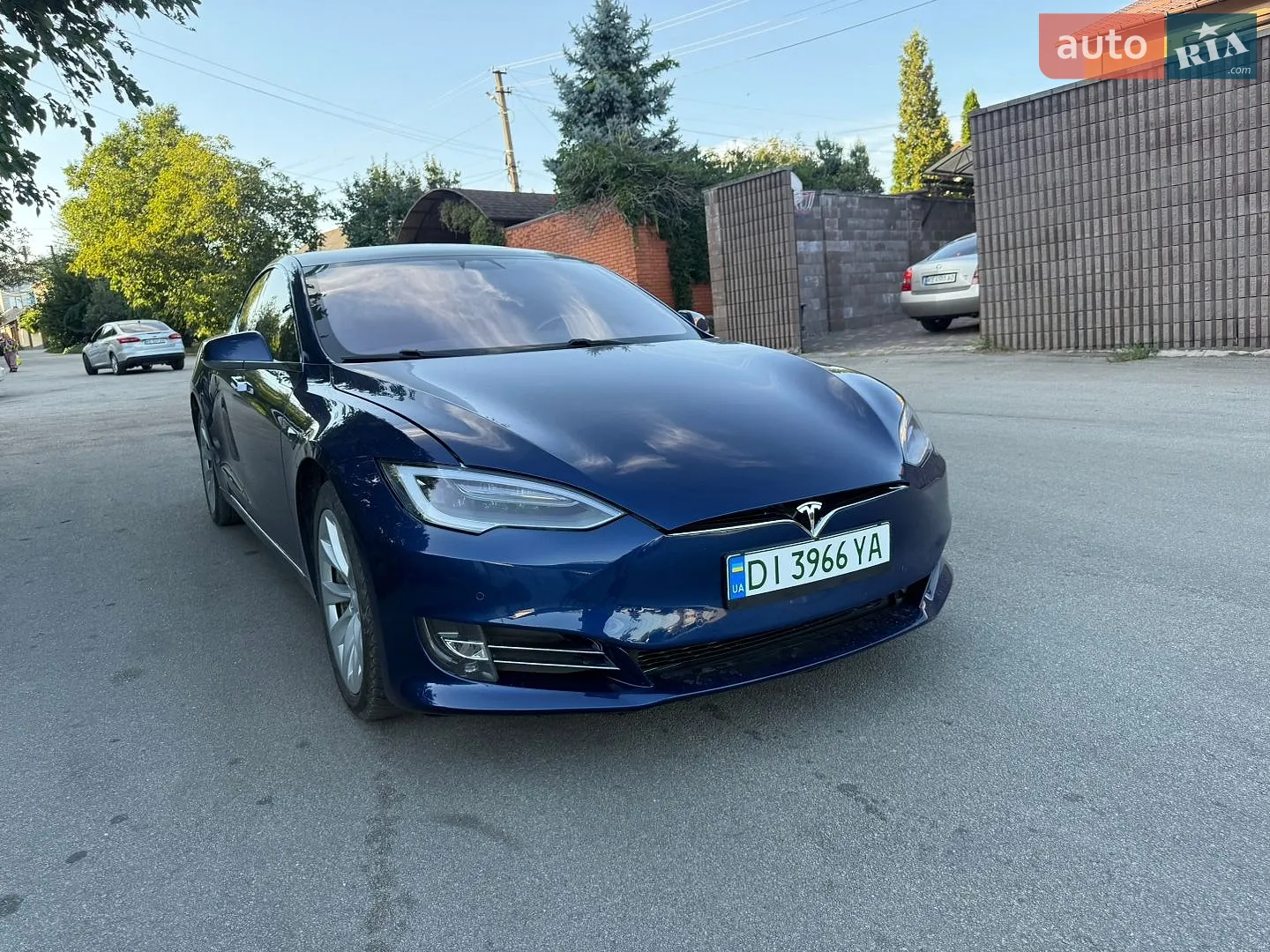 Tesla Model S, 2018