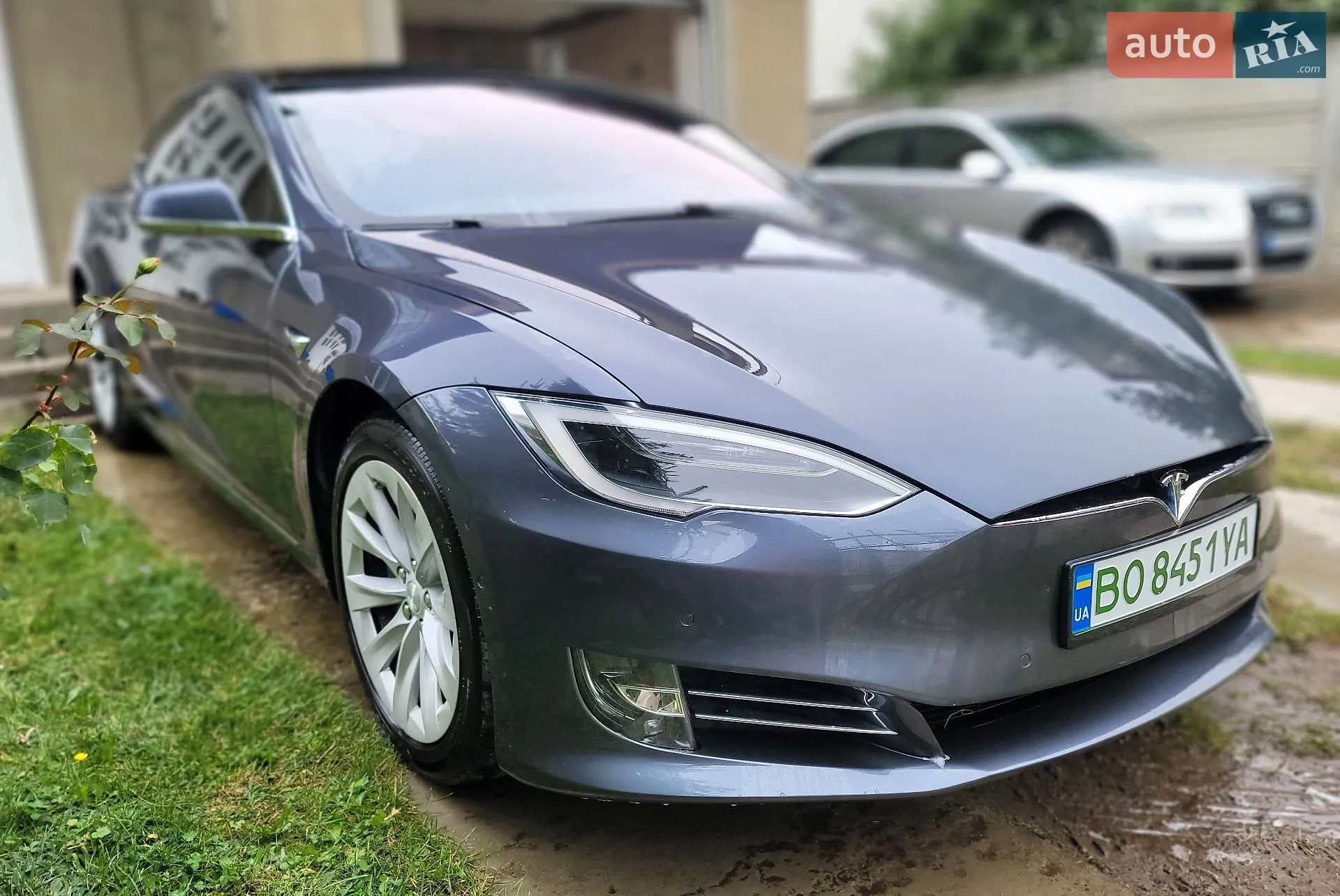 Tesla Model S, 2018