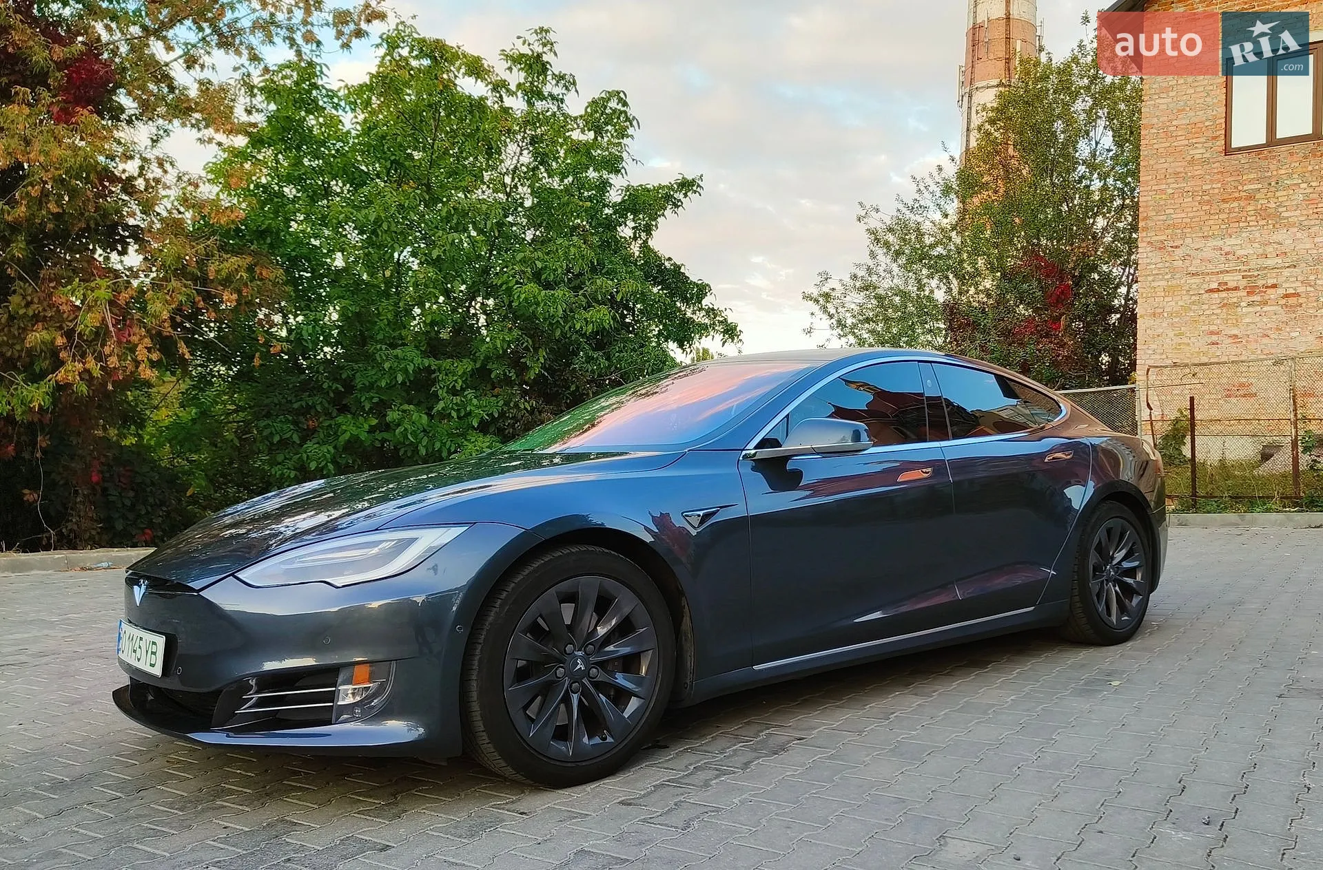 Tesla Model S, 2017