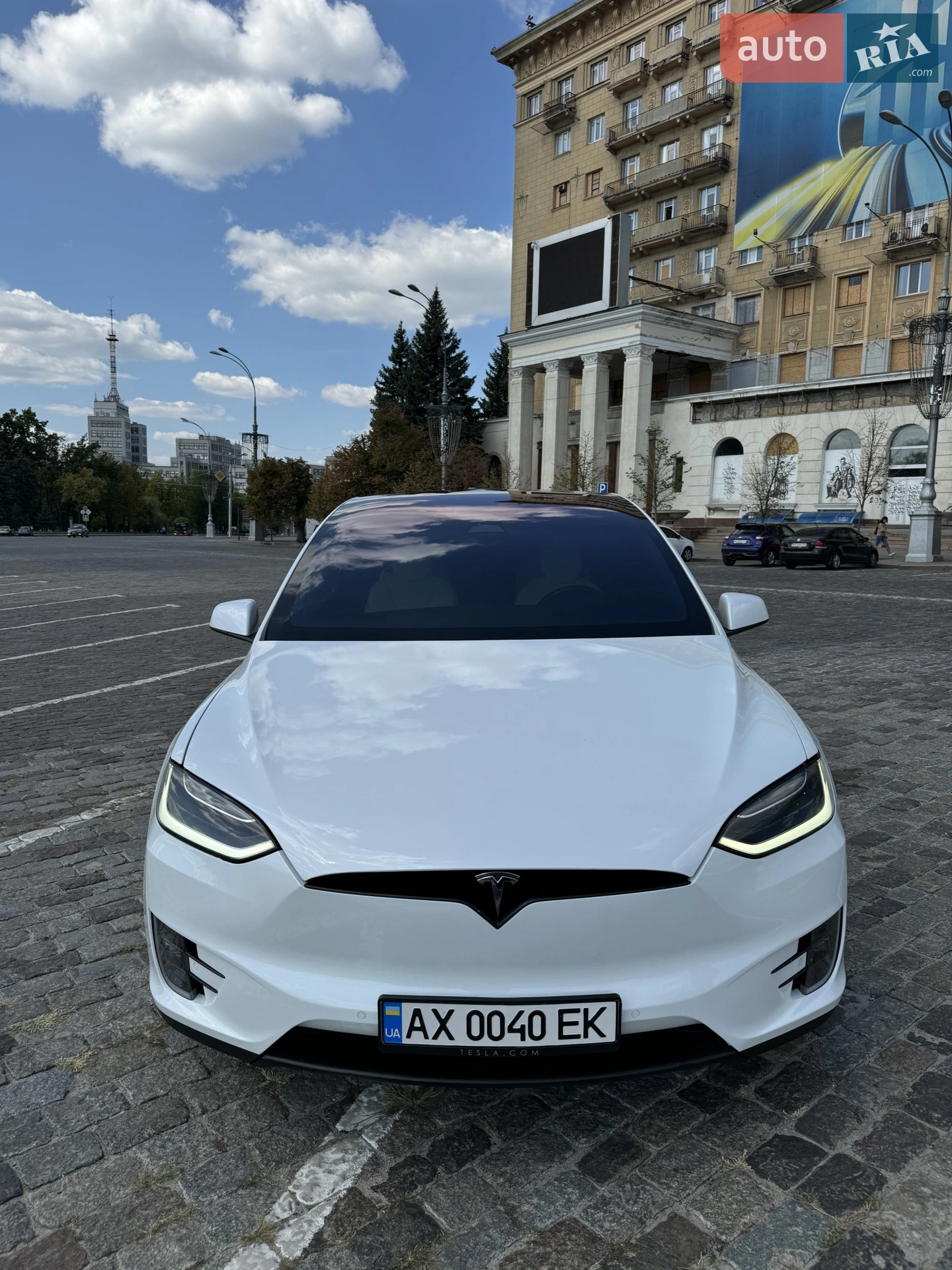Tesla Model X, 2019