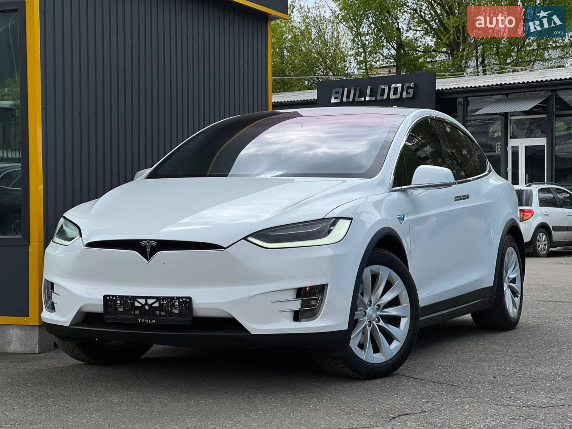 Tesla Model X, 2018