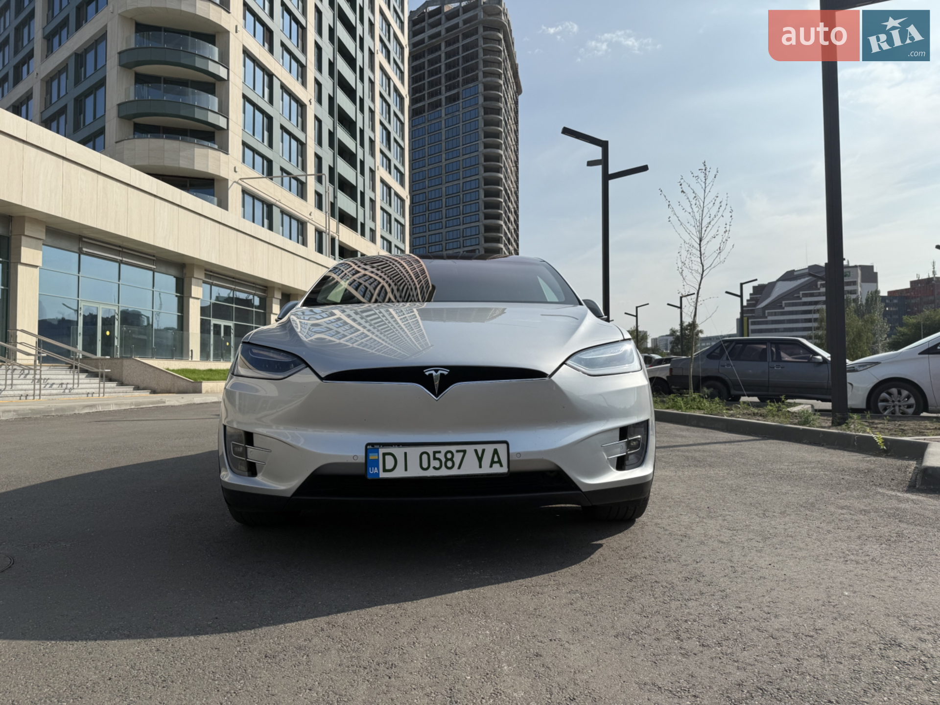 Tesla Model X, 2018