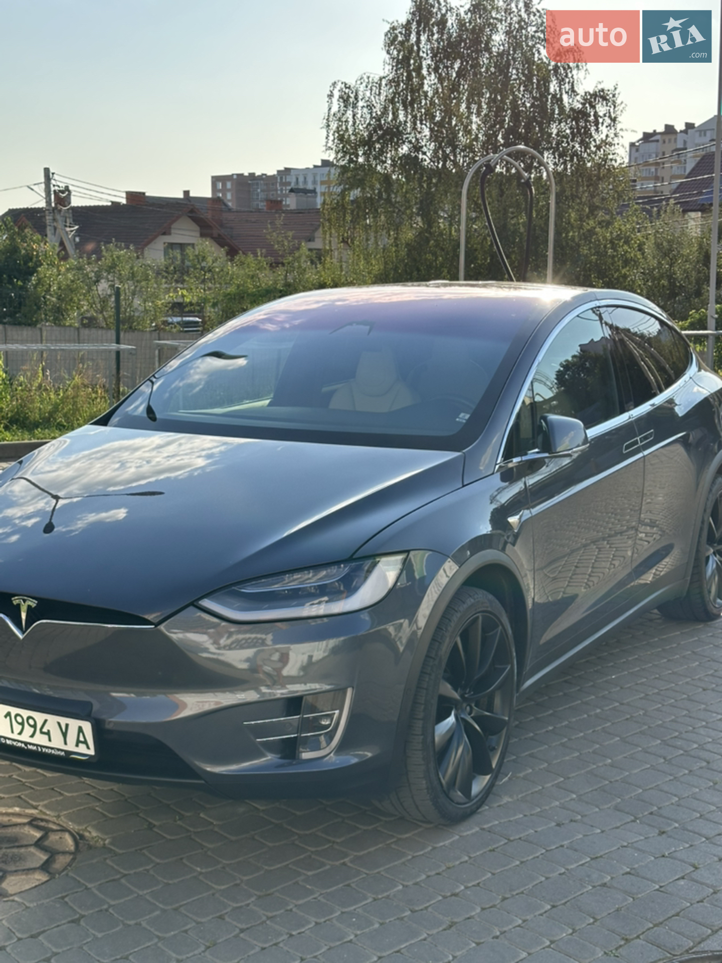 Tesla Model X, 2019