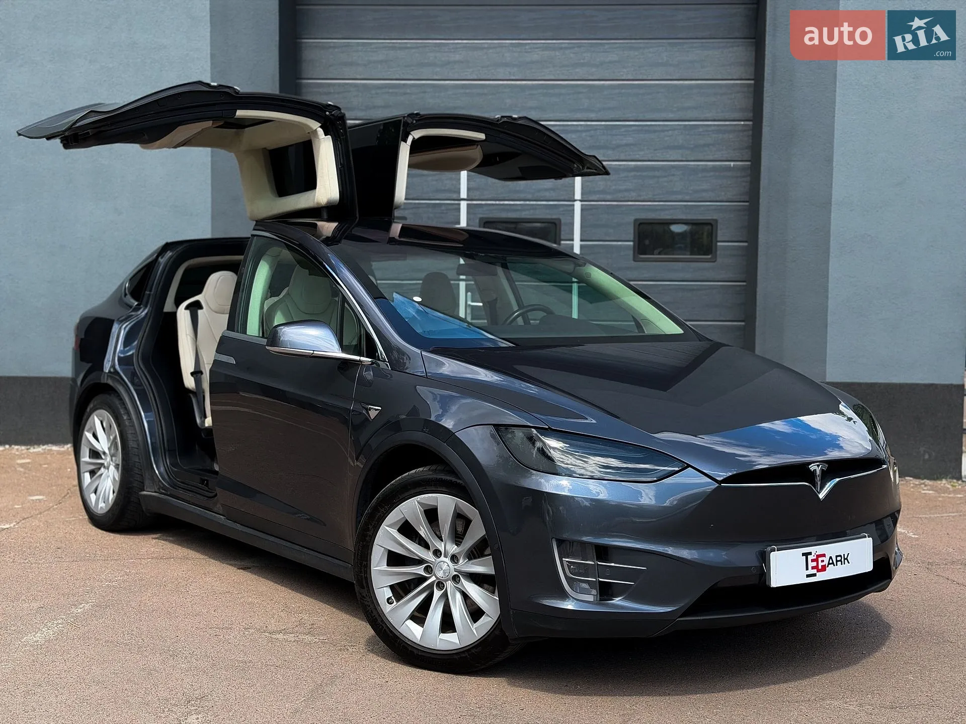 Tesla Model X, 2018