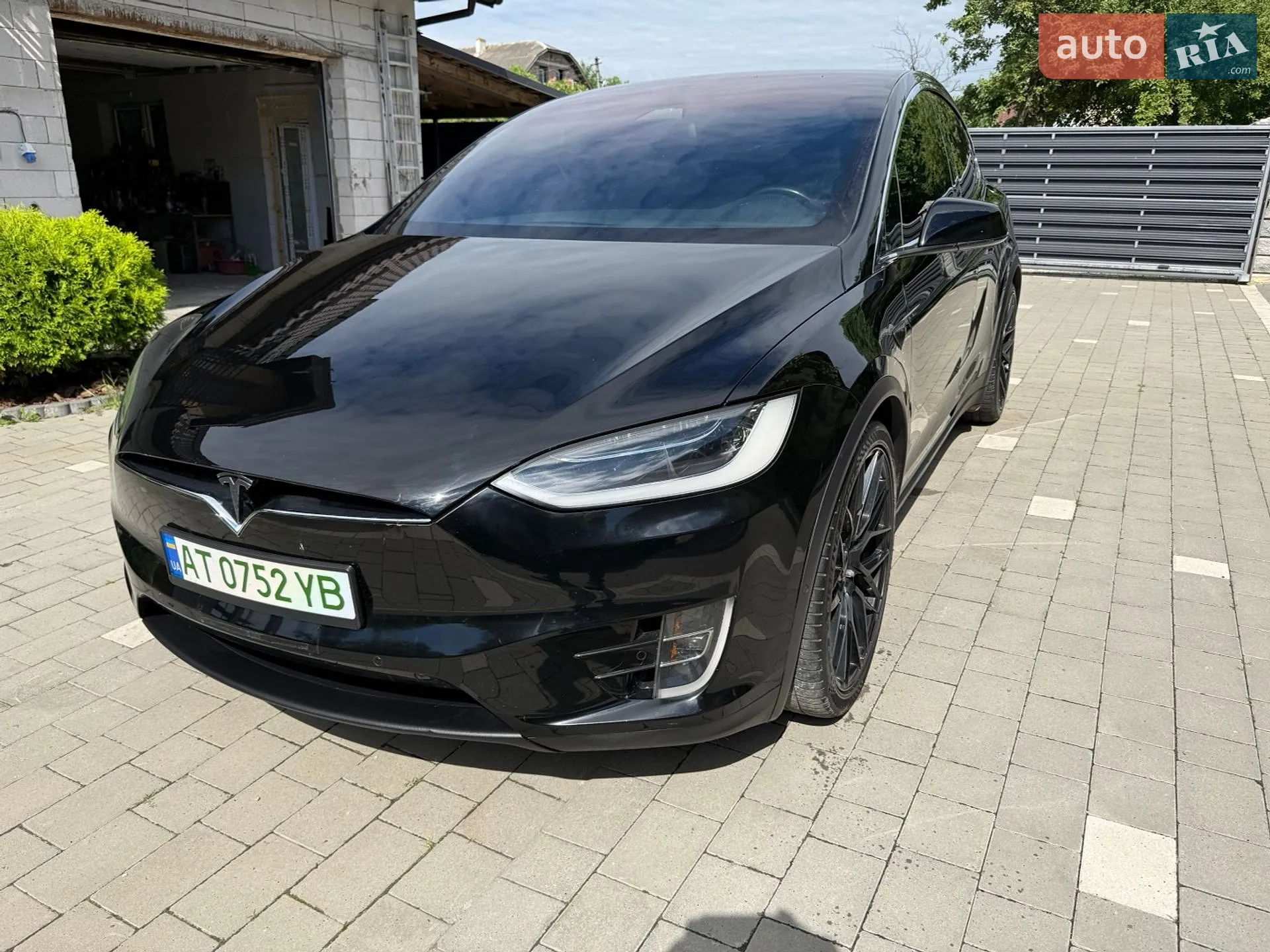 Tesla Model X, 2018