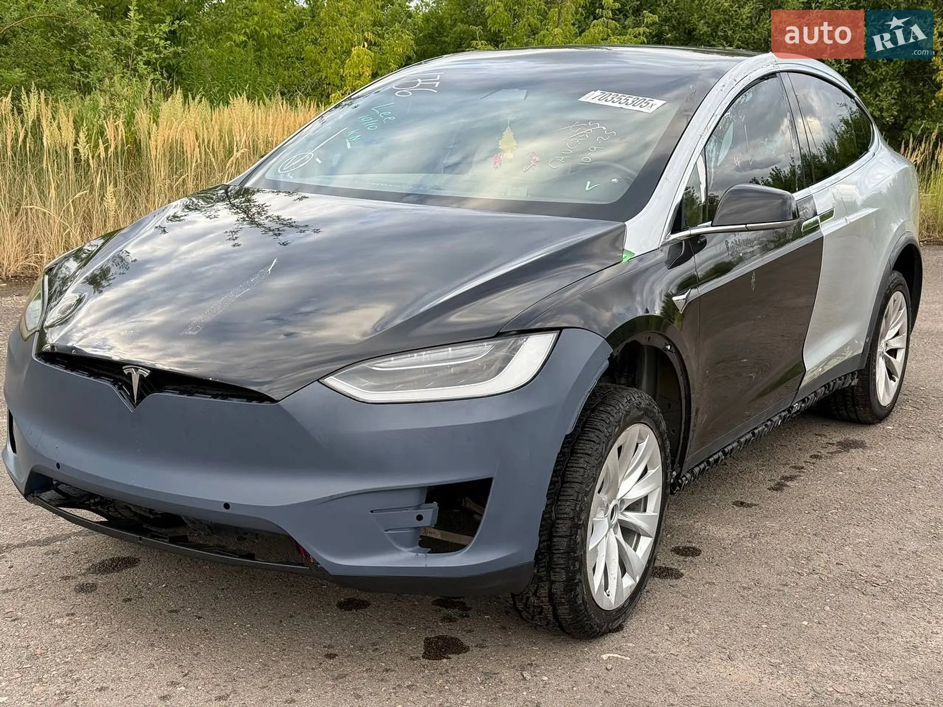 Tesla Model X, 2017