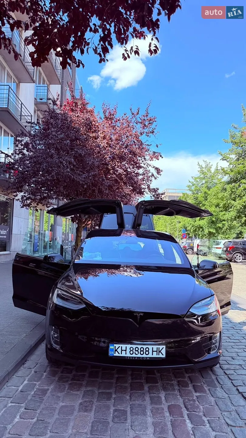 Tesla Model X, 2020