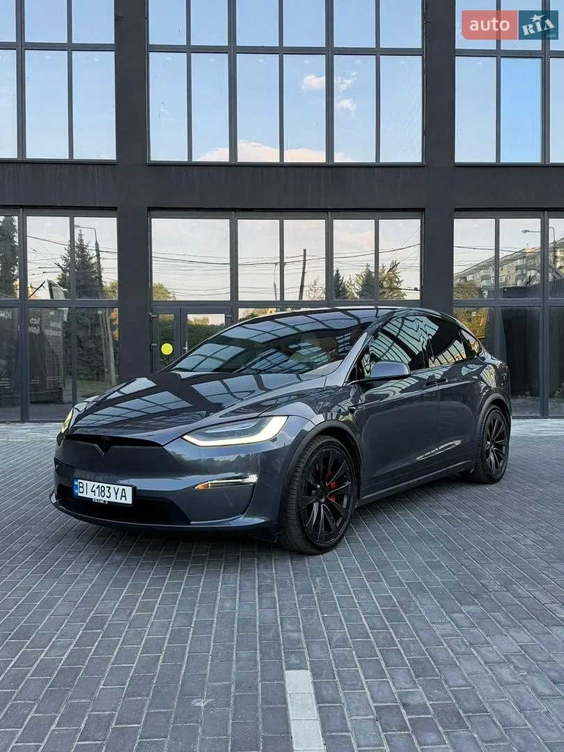 Tesla Model X, 2023